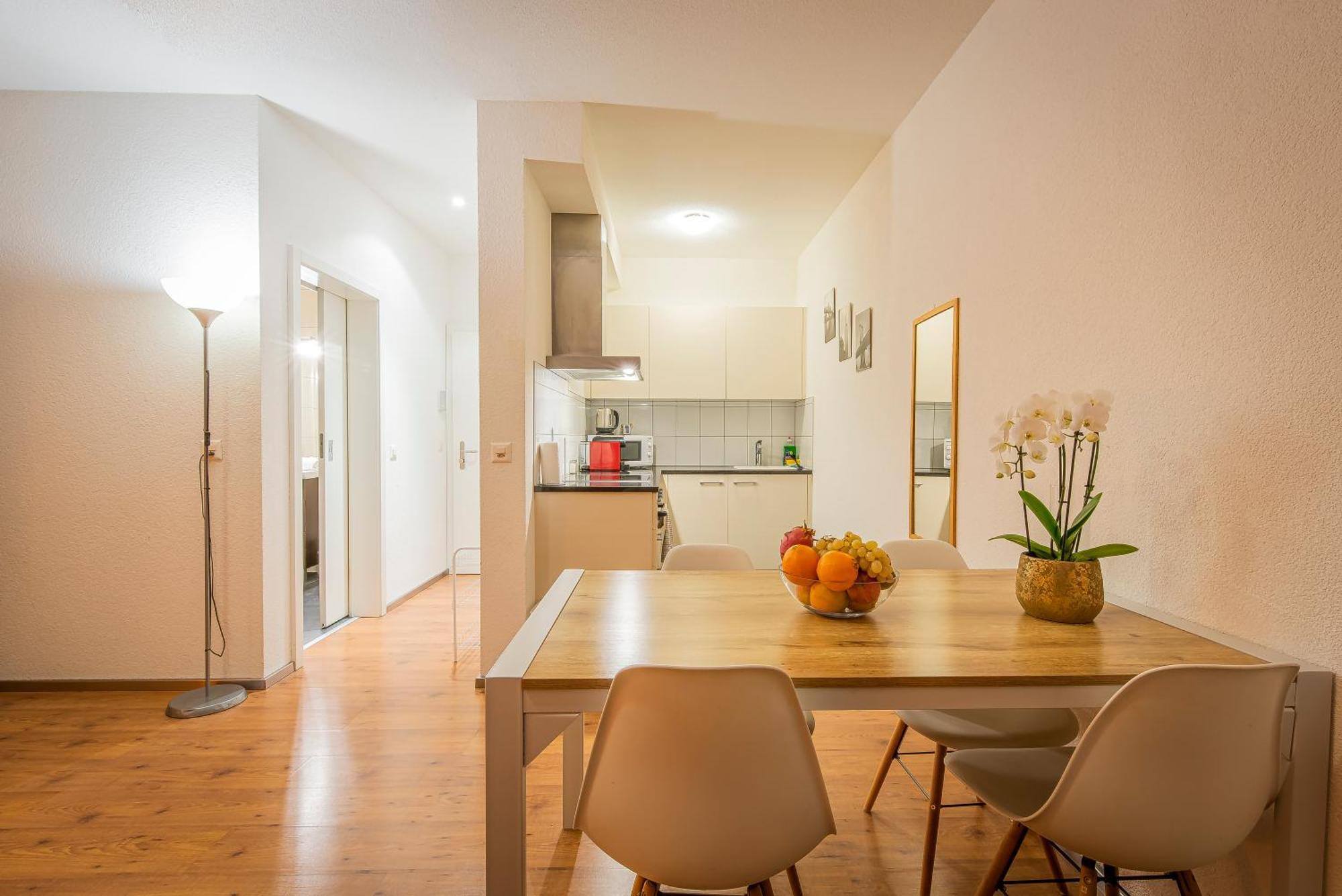 Los Lorentes Residences Bulle Luaran gambar